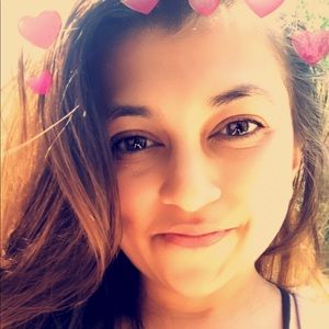 Meet your Posher, Niharika